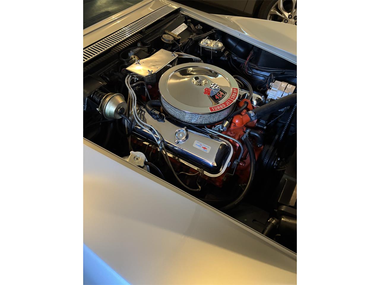 Chevrolet-Corvette-1970-Cortez-Silver-Black-11