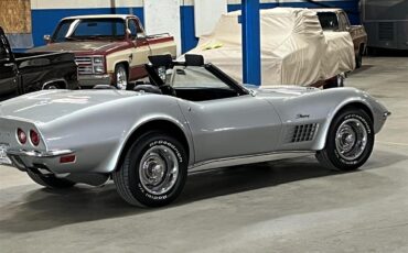 Chevrolet-Corvette-1970-Cortez-Silver-Black