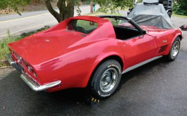 Chevrolet-Corvette-1970-Coupe-2