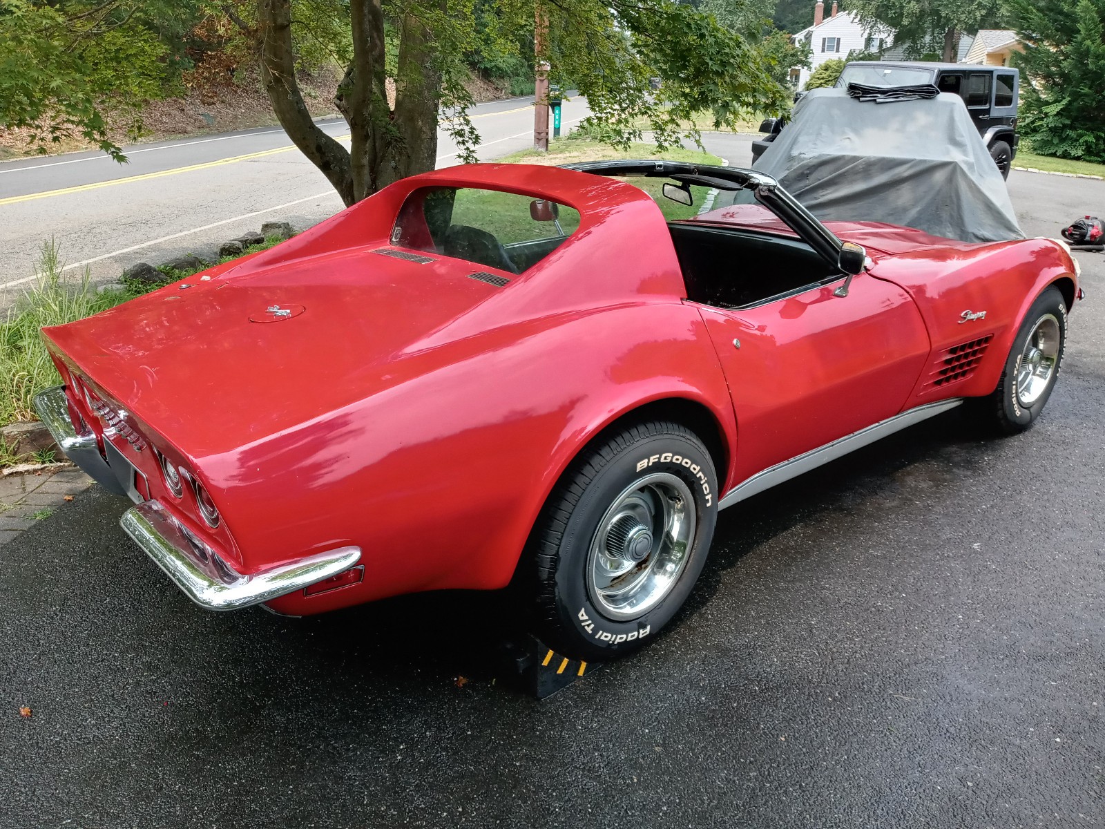 Chevrolet-Corvette-1970-Coupe-2