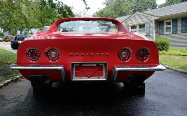 Chevrolet-Corvette-1970-Coupe-3
