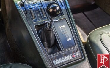 Chevrolet-Corvette-1970-Roadster-24