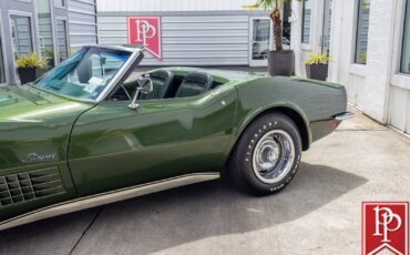Chevrolet-Corvette-1970-Roadster-3