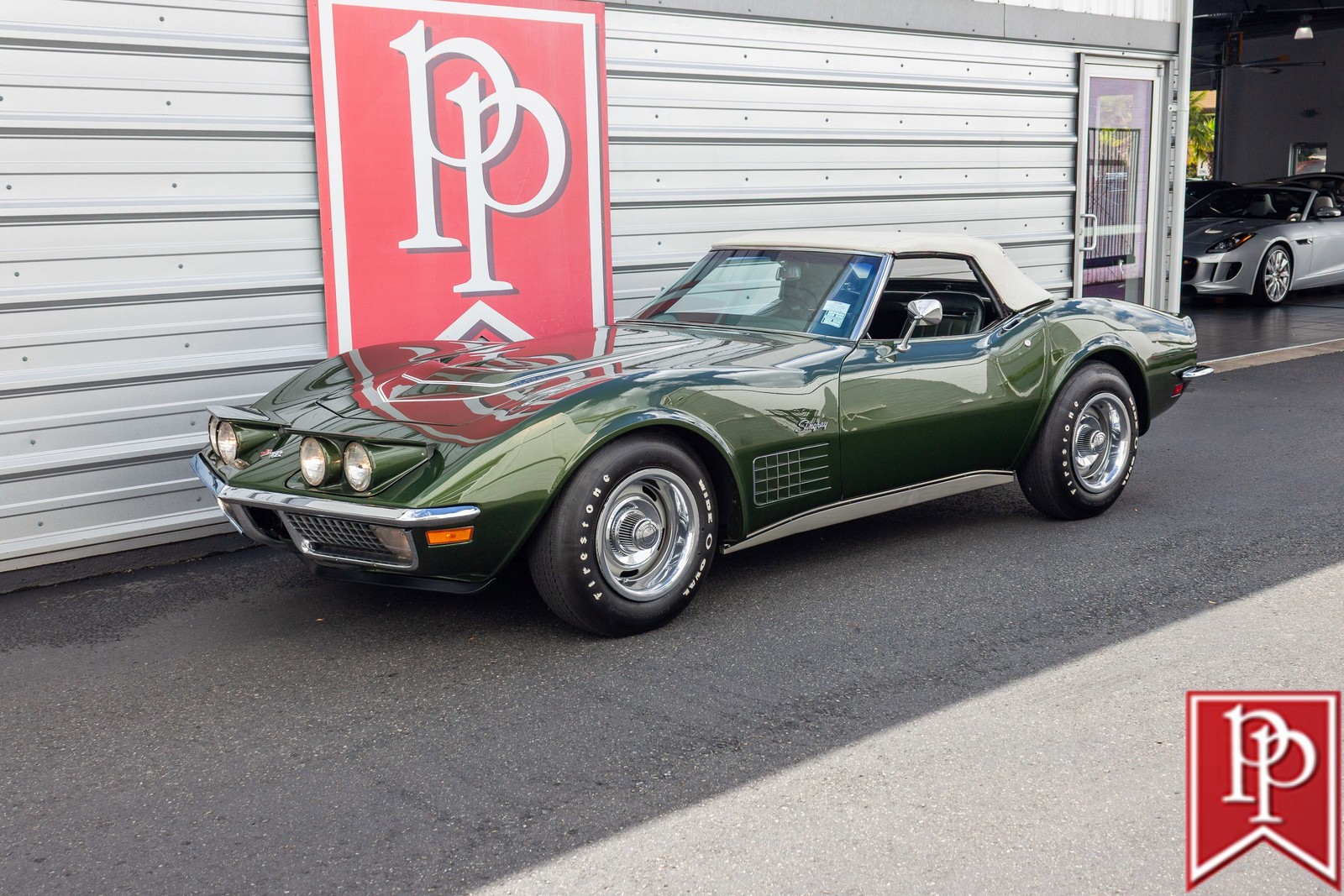 Chevrolet-Corvette-1970-Roadster-35