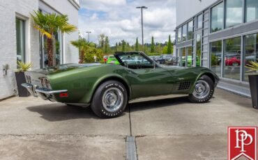 Chevrolet-Corvette-1970-Roadster-6