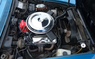 Chevrolet-Corvette-1971-2-Door-12