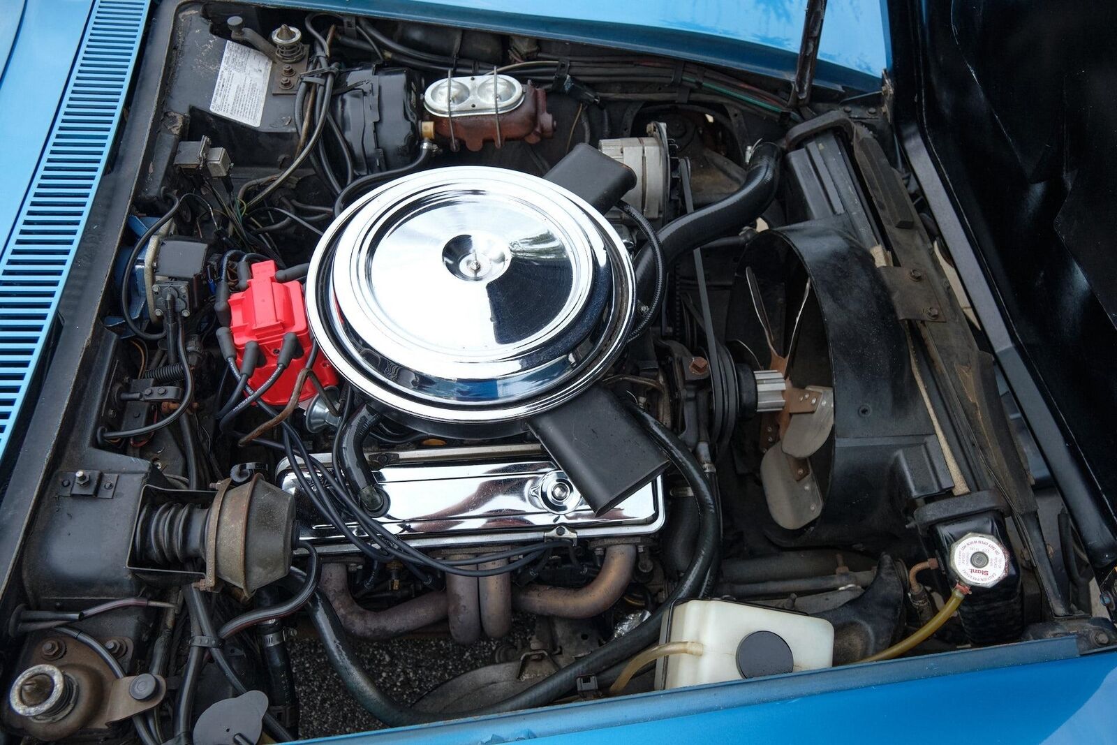 Chevrolet-Corvette-1971-2-Door-12