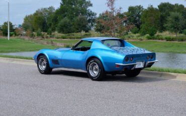 Chevrolet-Corvette-1971-2-Door-3