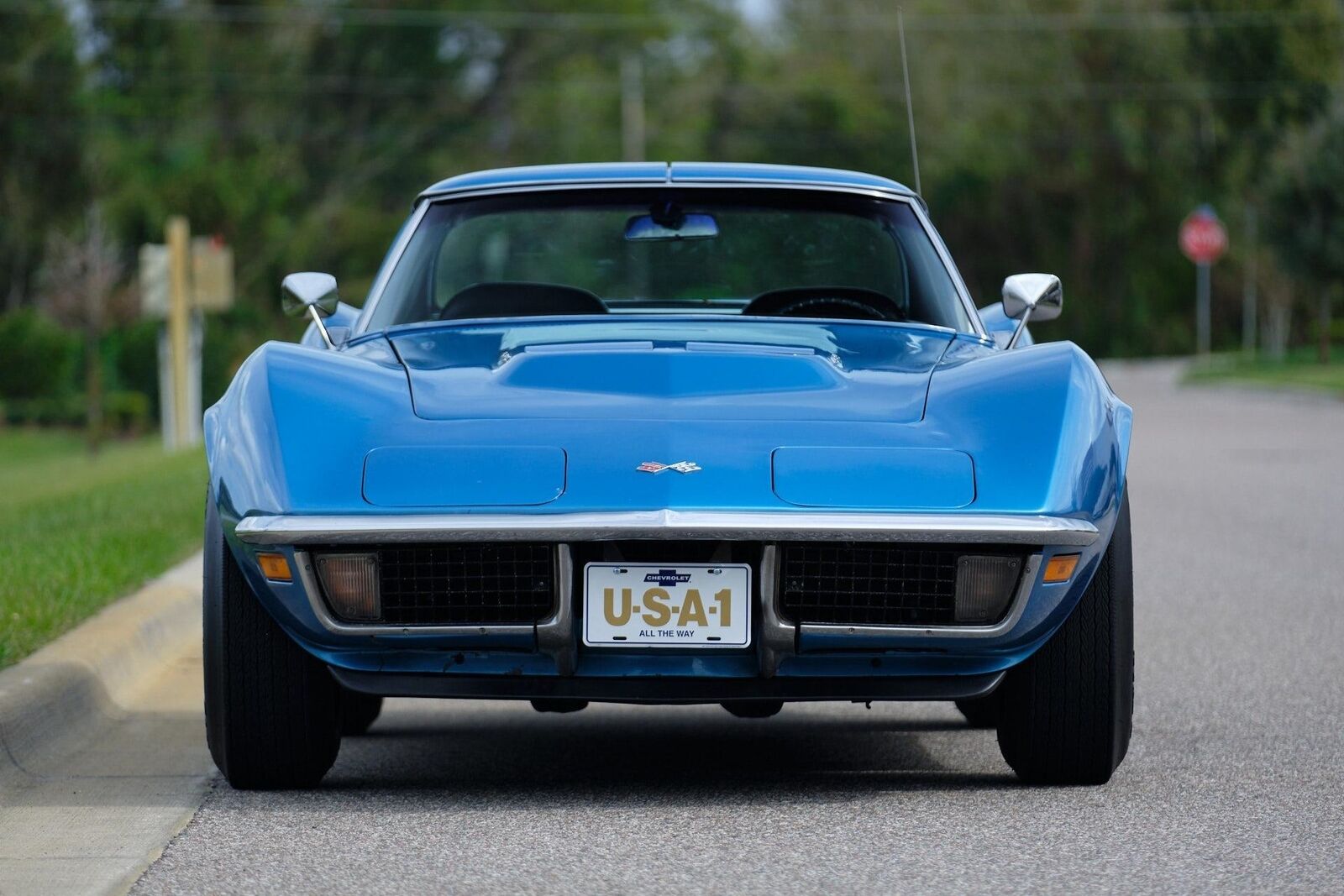 Chevrolet-Corvette-1971-2-Door-31