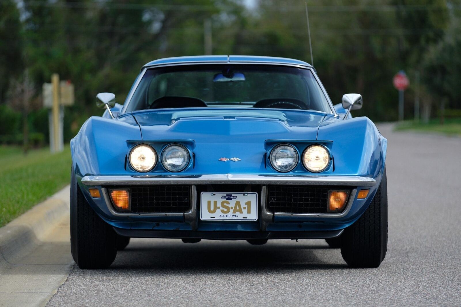 Chevrolet-Corvette-1971-2-Door-32