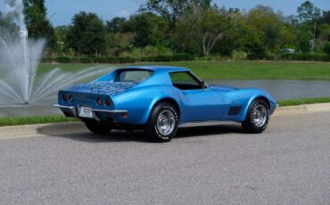 Chevrolet-Corvette-1971-2-Door-5