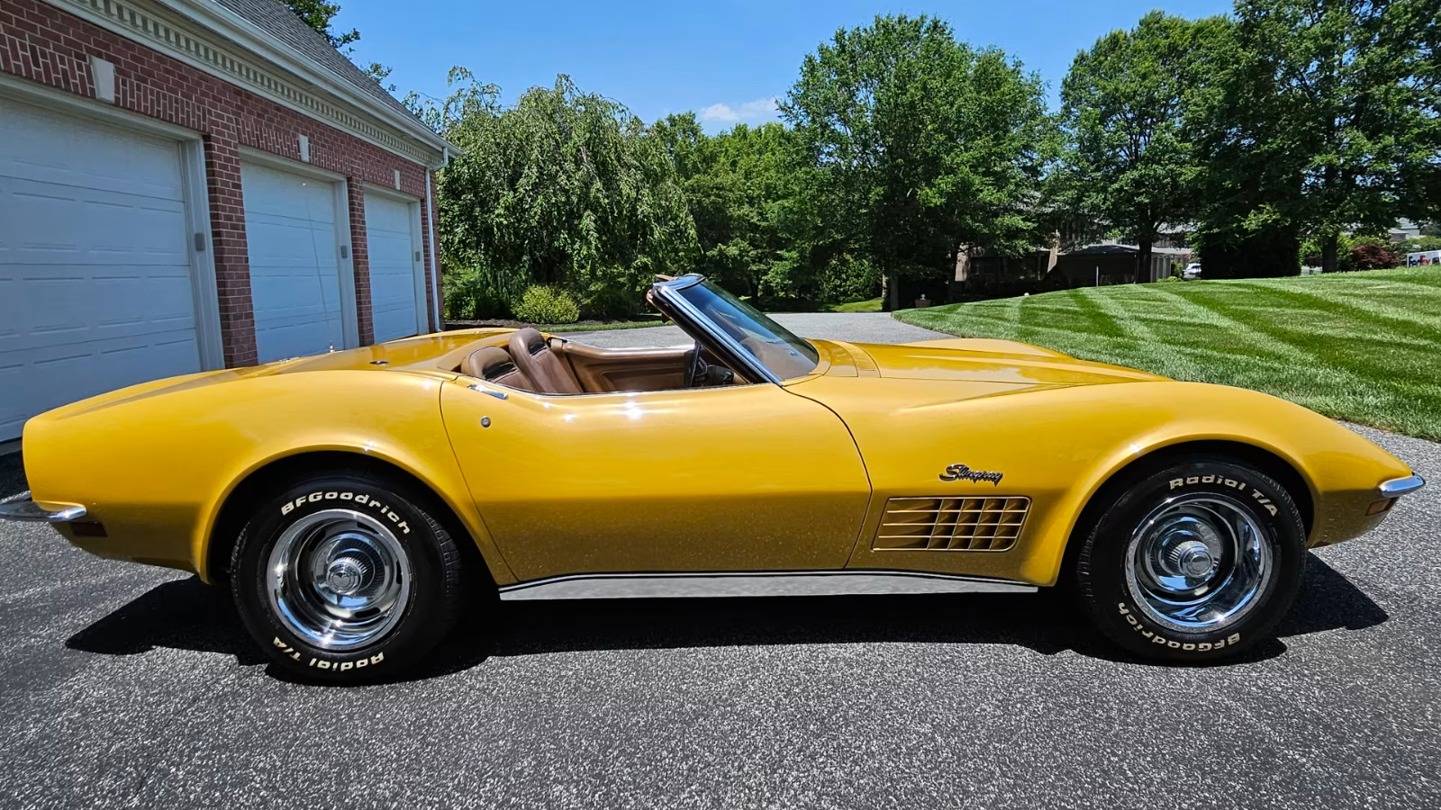 Chevrolet-Corvette-1971-Convertible-1