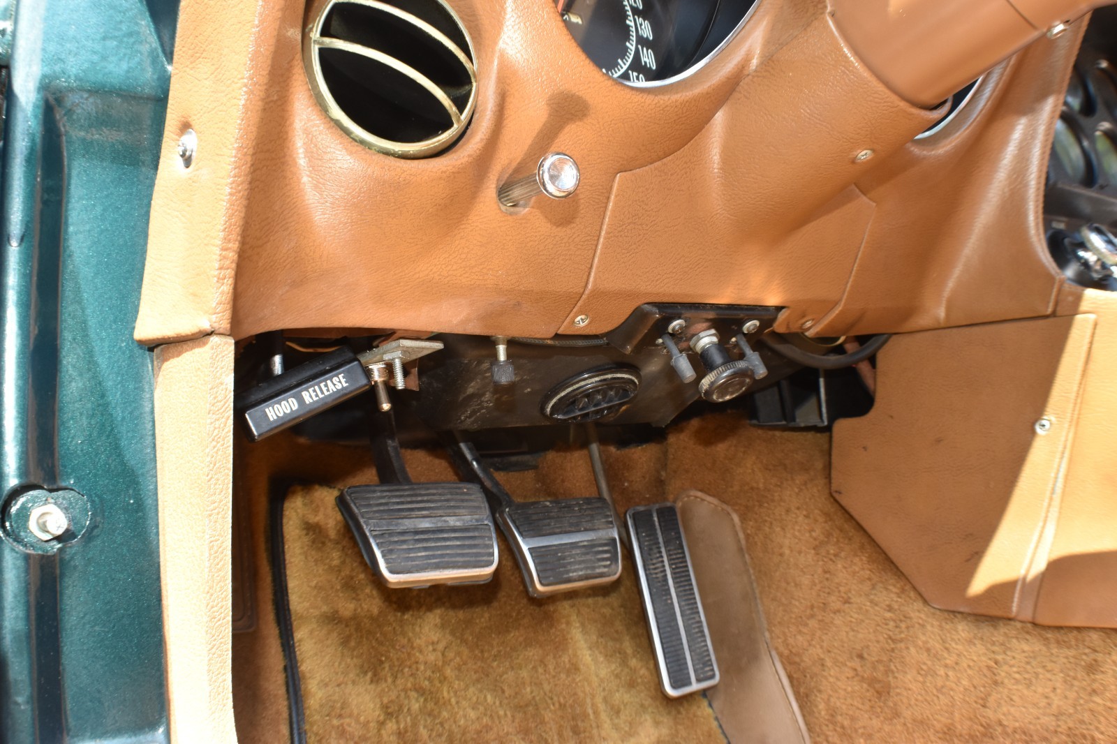 Chevrolet-Corvette-1971-Convertible-19