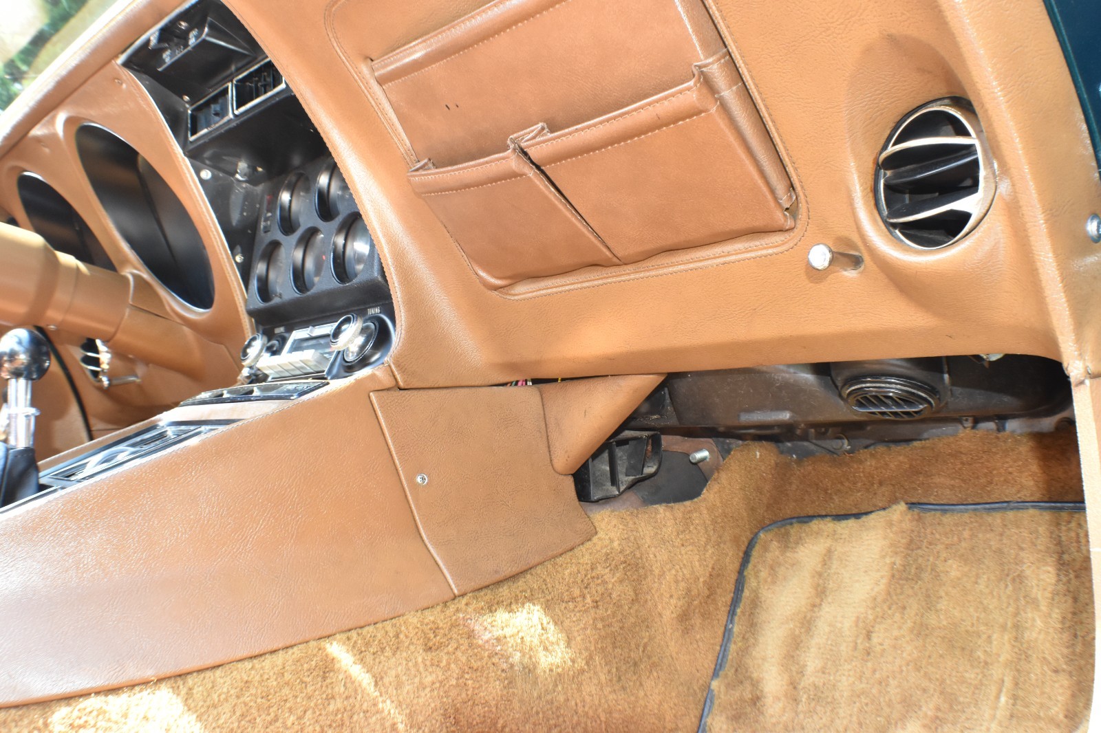 Chevrolet-Corvette-1971-Convertible-26
