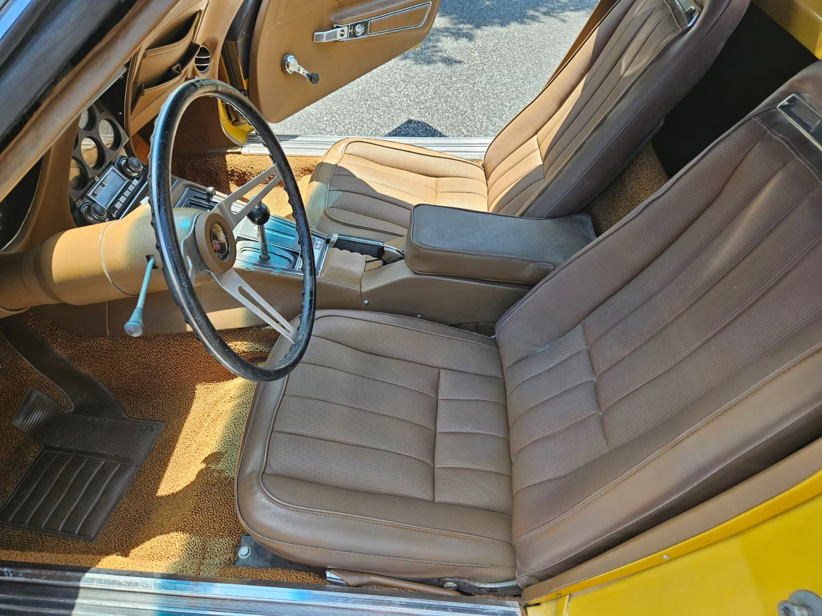 Chevrolet-Corvette-1971-Convertible-6