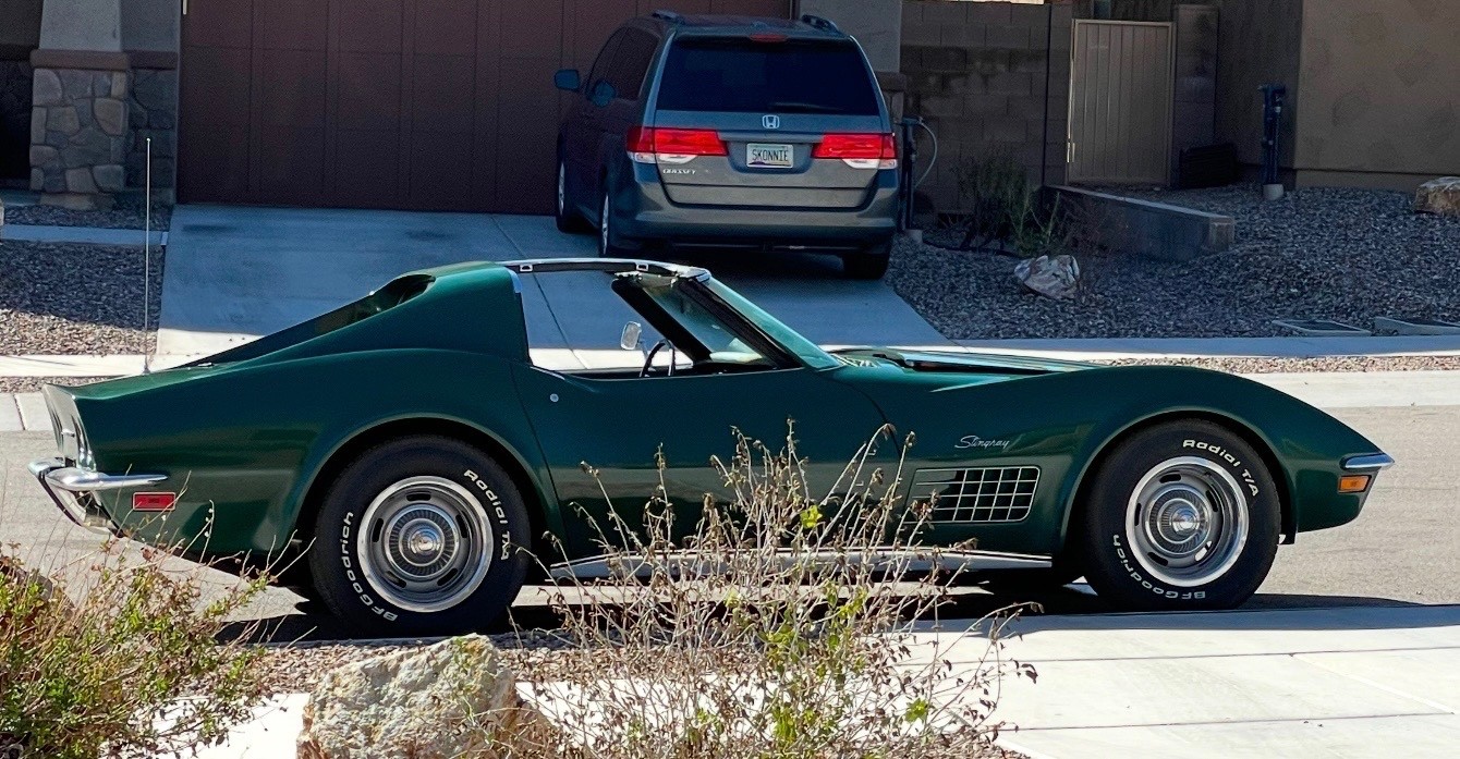 Chevrolet-Corvette-1971-Coupe