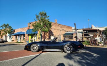 Chevrolet-Corvette-1971-Coupe-4