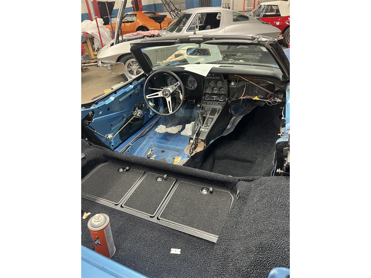 Chevrolet-Corvette-1971-MULSANNE-BLUE-BLACK-13