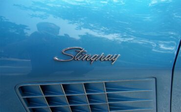 Chevrolet-Corvette-1971-MULSANNE-BLUE-BLACK-9