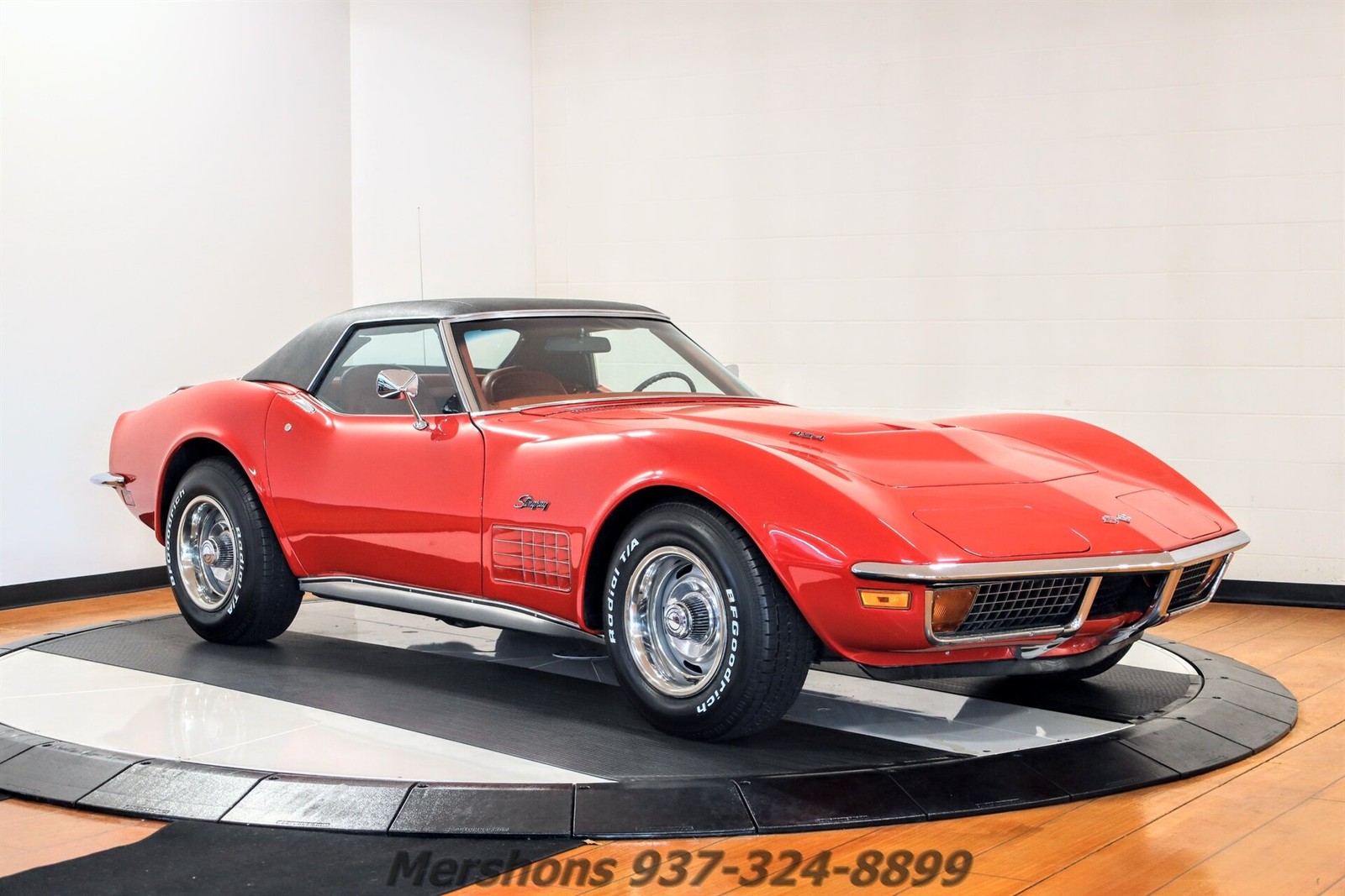 Chevrolet-Corvette-1972-Convertible-13