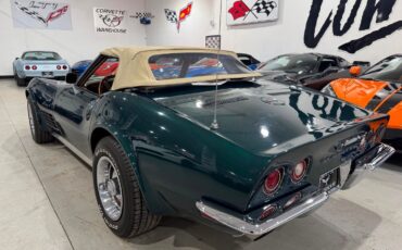 Chevrolet-Corvette-1972-Convertible-2