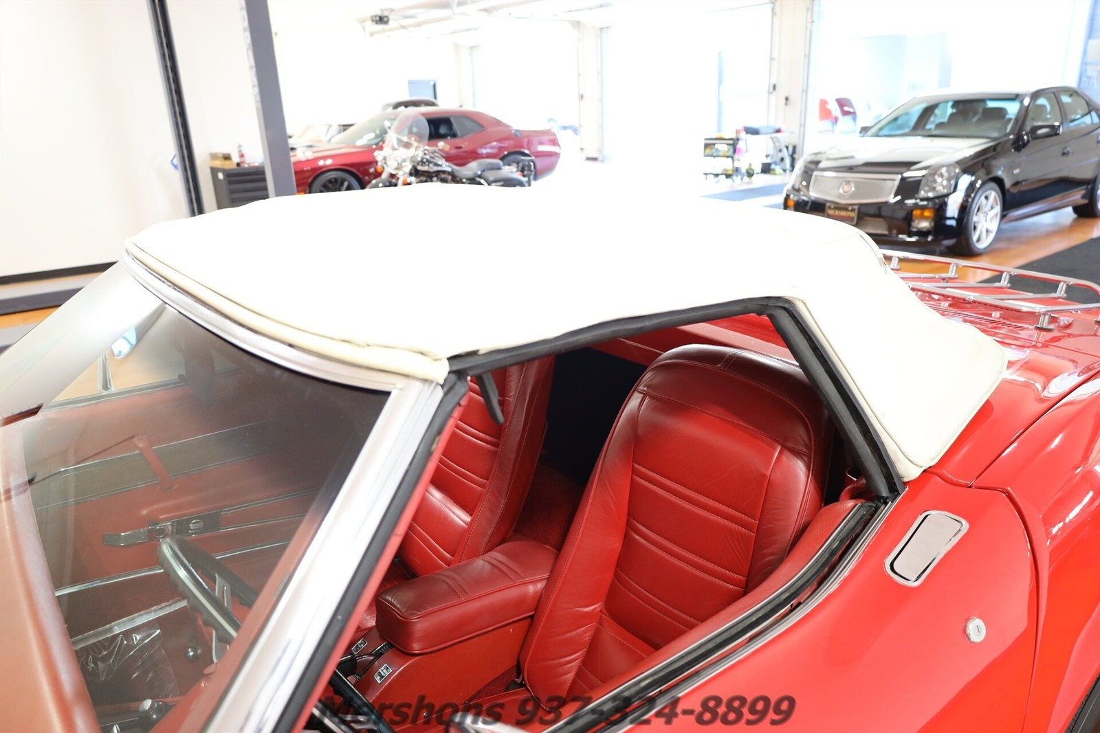 Chevrolet-Corvette-1972-Convertible-20