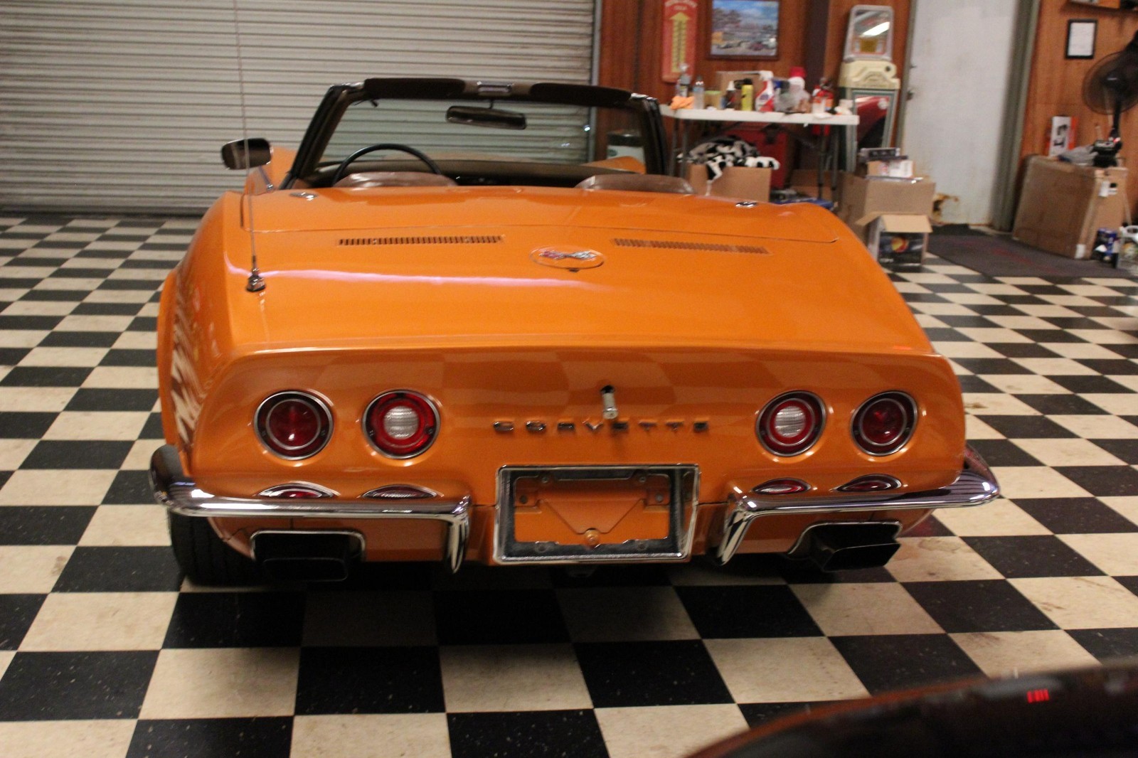 Chevrolet-Corvette-1972-Convertible-4