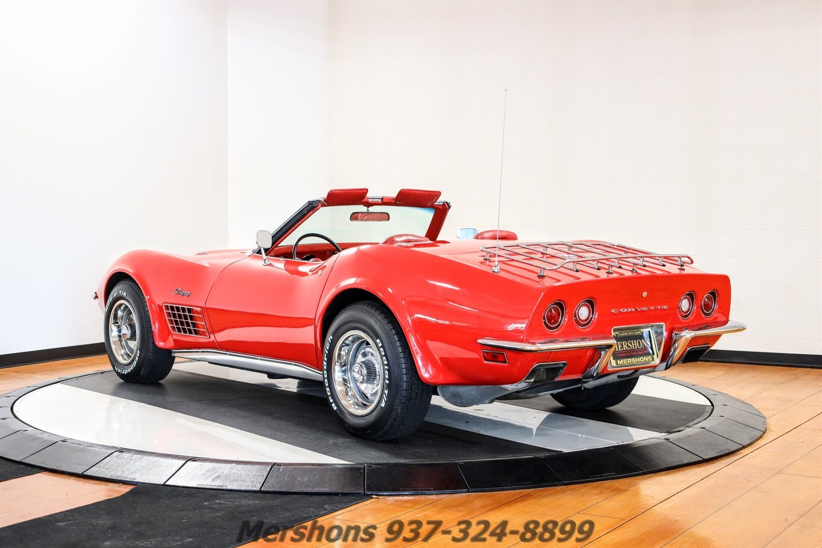Chevrolet-Corvette-1972-Convertible-4