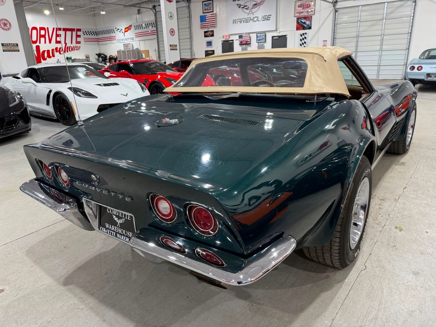 Chevrolet-Corvette-1972-Convertible-5