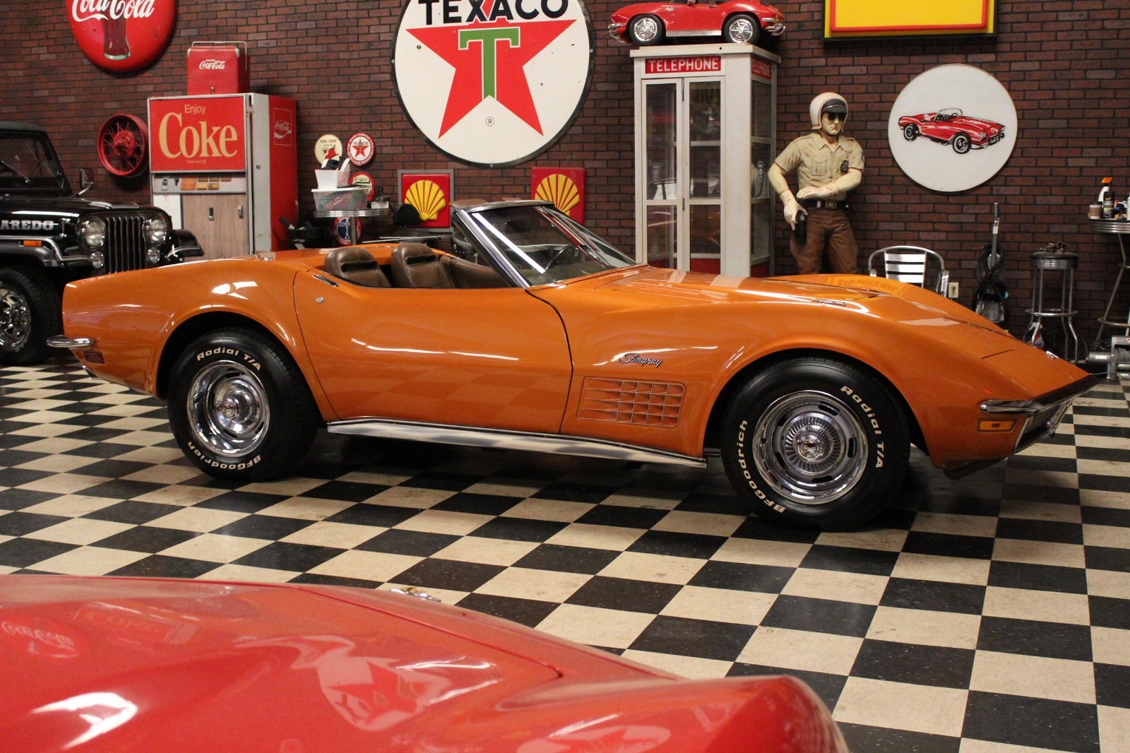 Chevrolet-Corvette-1972-Convertible-6