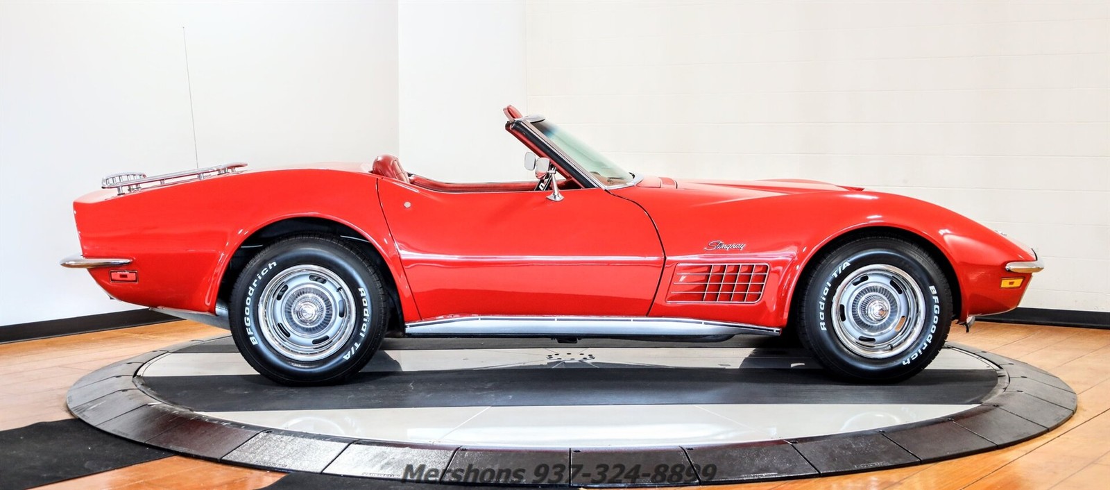 Chevrolet-Corvette-1972-Convertible-7