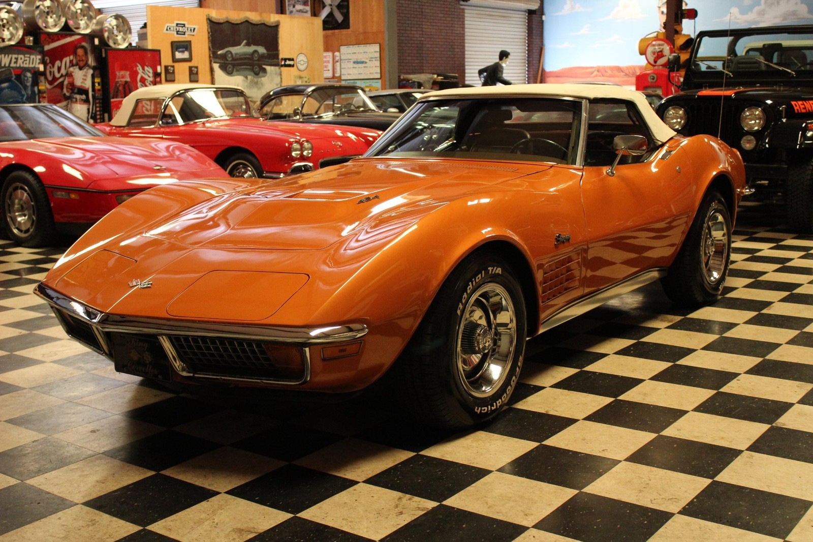 Chevrolet-Corvette-1972-Convertible-8