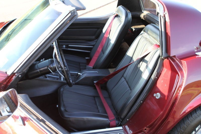 Chevrolet-Corvette-1972-Coupe-14