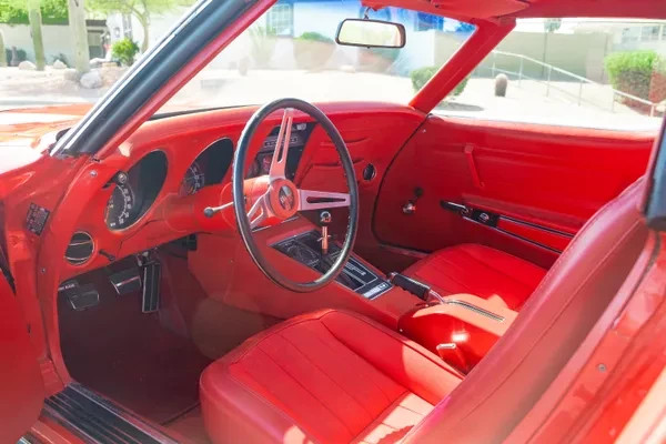 Chevrolet-Corvette-1972-Coupe-14