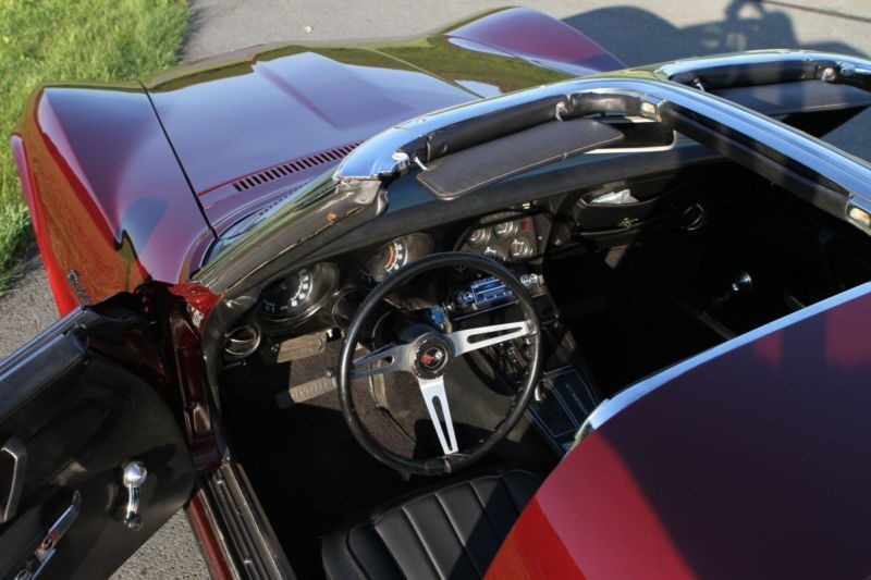 Chevrolet-Corvette-1972-Coupe-17