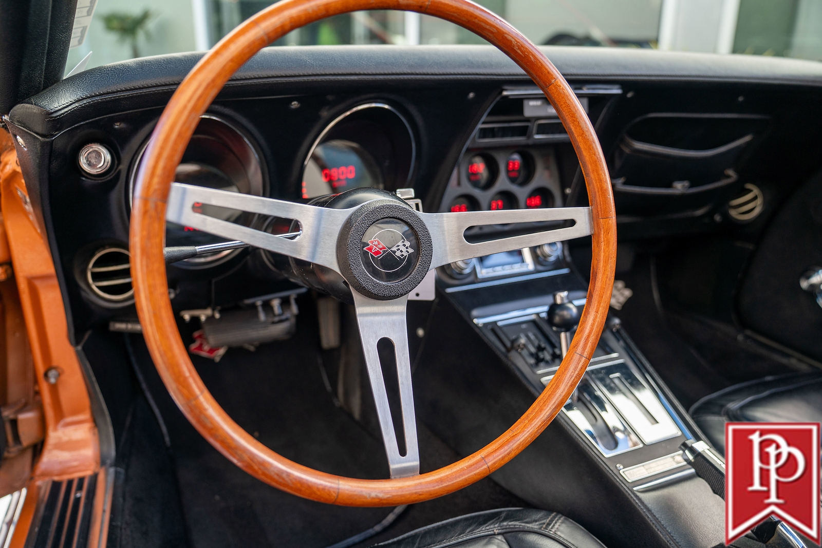 Chevrolet-Corvette-1972-Coupe-17