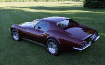 Chevrolet-Corvette-1972-Coupe-2