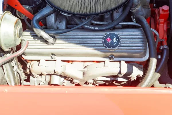 Chevrolet-Corvette-1972-Coupe-24