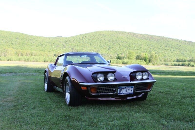 Chevrolet-Corvette-1972-Coupe-3