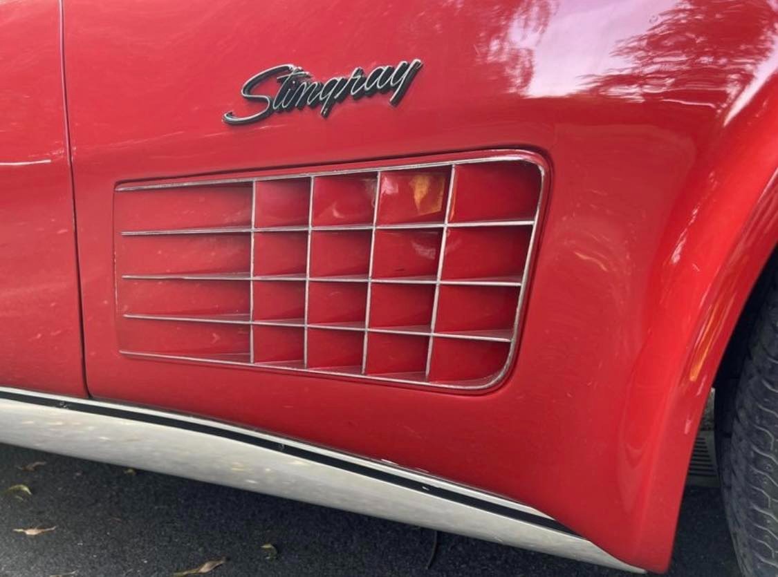 Chevrolet-Corvette-1972-Coupe-36