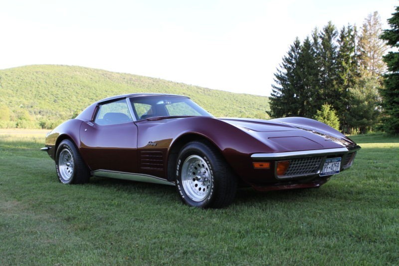 Chevrolet-Corvette-1972-Coupe-4