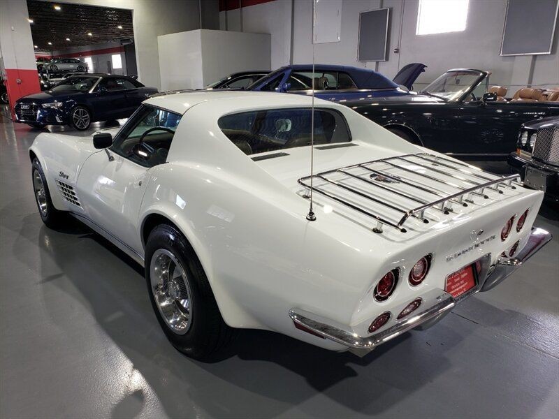 Chevrolet-Corvette-1972-Coupe-6
