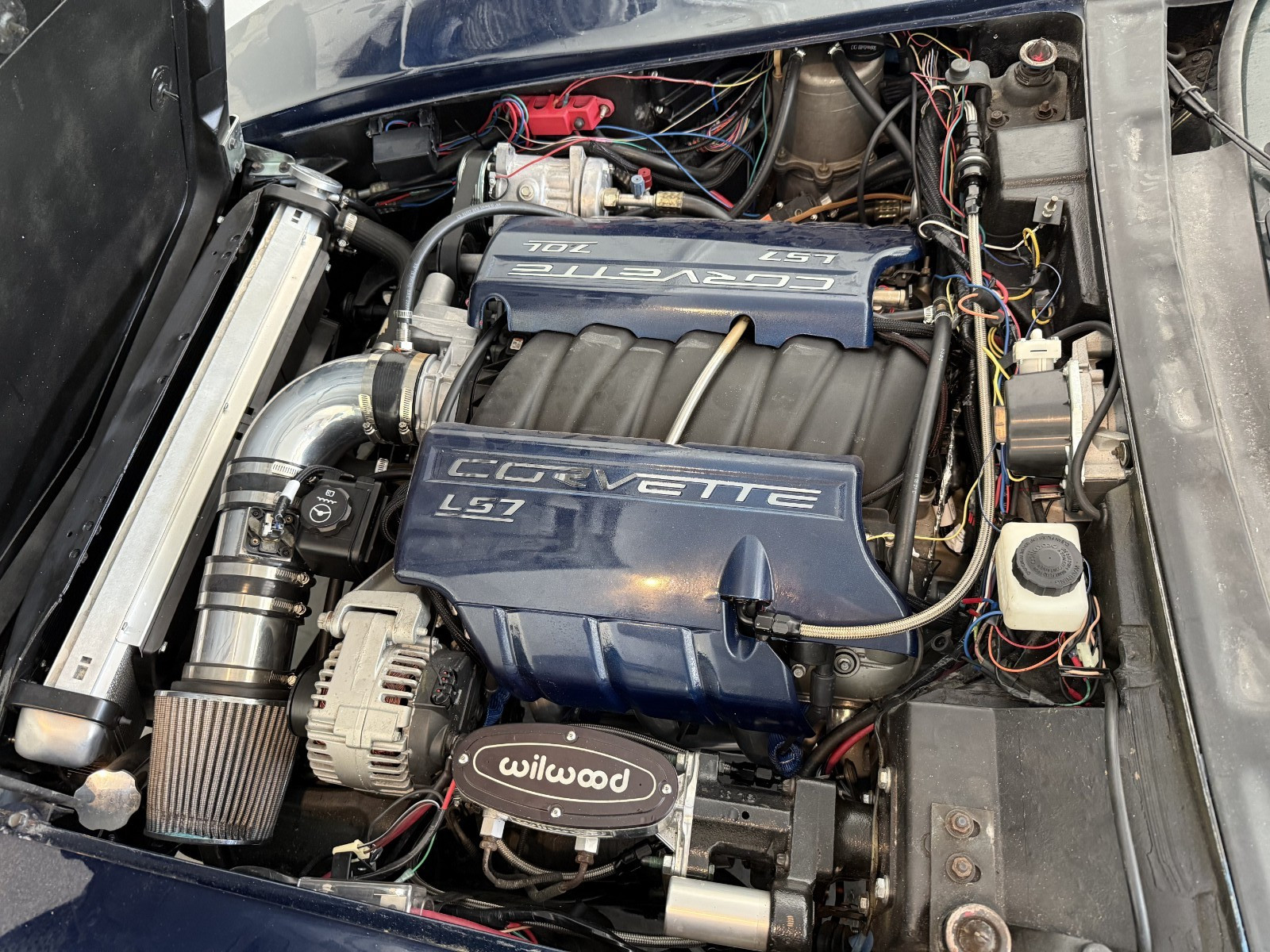Chevrolet-Corvette-1973-Coupe-1