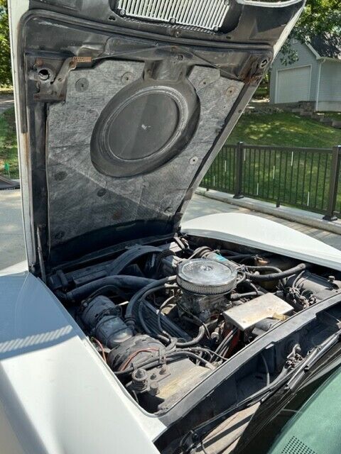Chevrolet-Corvette-1973-Coupe-12
