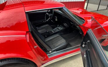 Chevrolet-Corvette-1973-Coupe-17