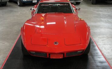 Chevrolet-Corvette-1973-Coupe-17