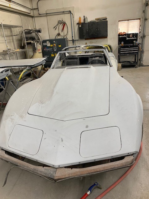Chevrolet-Corvette-1973-Coupe-17