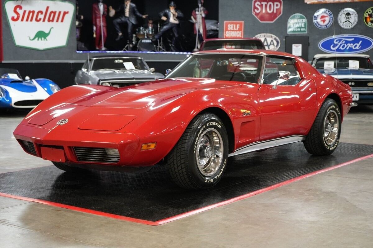 Chevrolet-Corvette-1973-Coupe-18