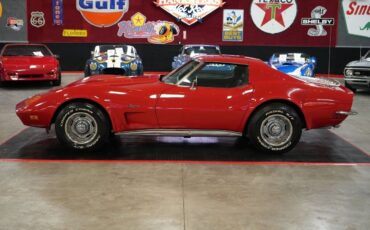 Chevrolet-Corvette-1973-Coupe-2
