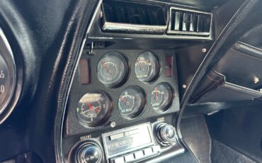 Chevrolet-Corvette-1973-Coupe-22
